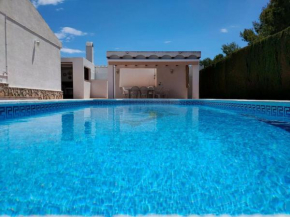 Exclusiva villa con piscina